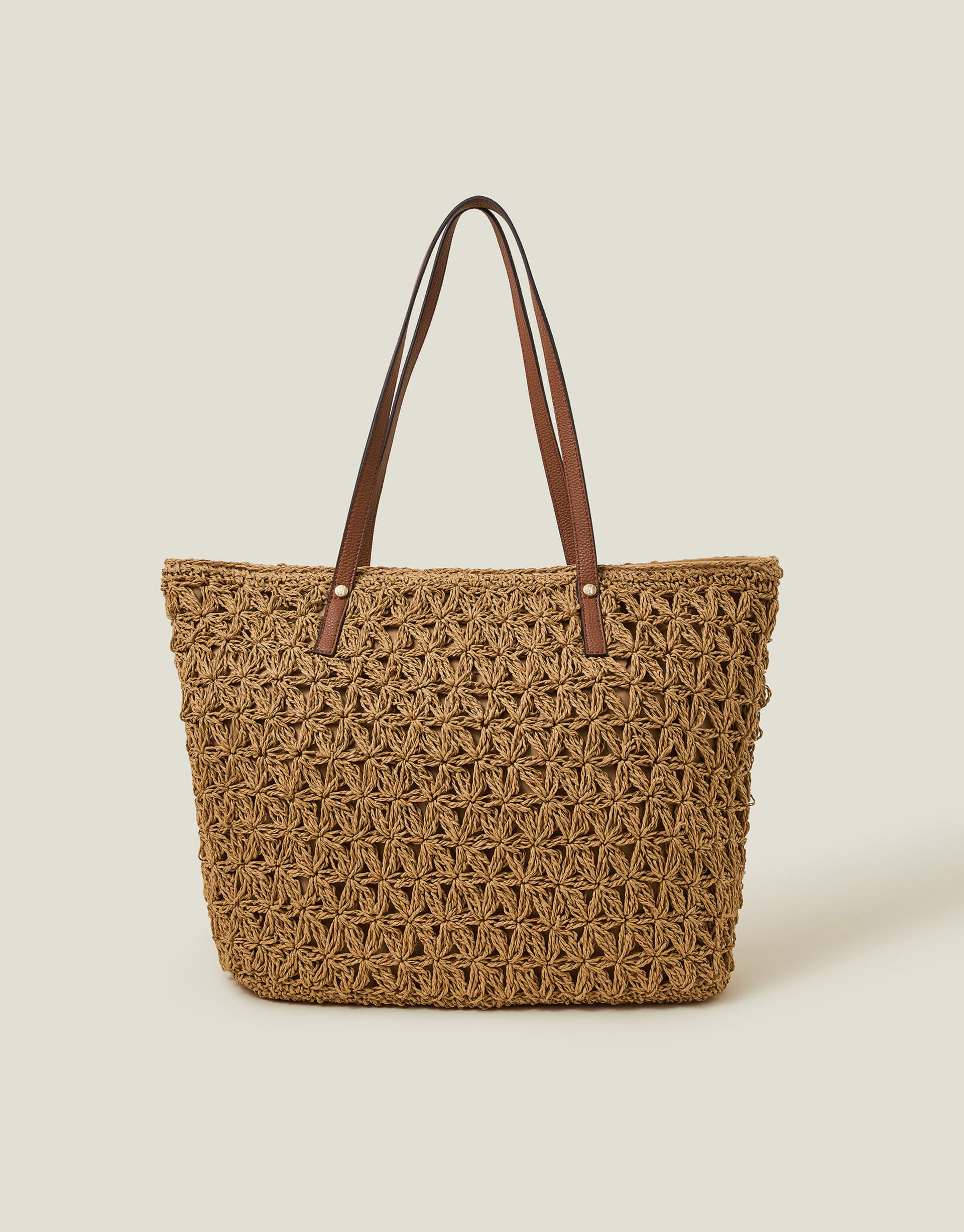 Monsoon Accessorize, Böyük həcmli çantalar