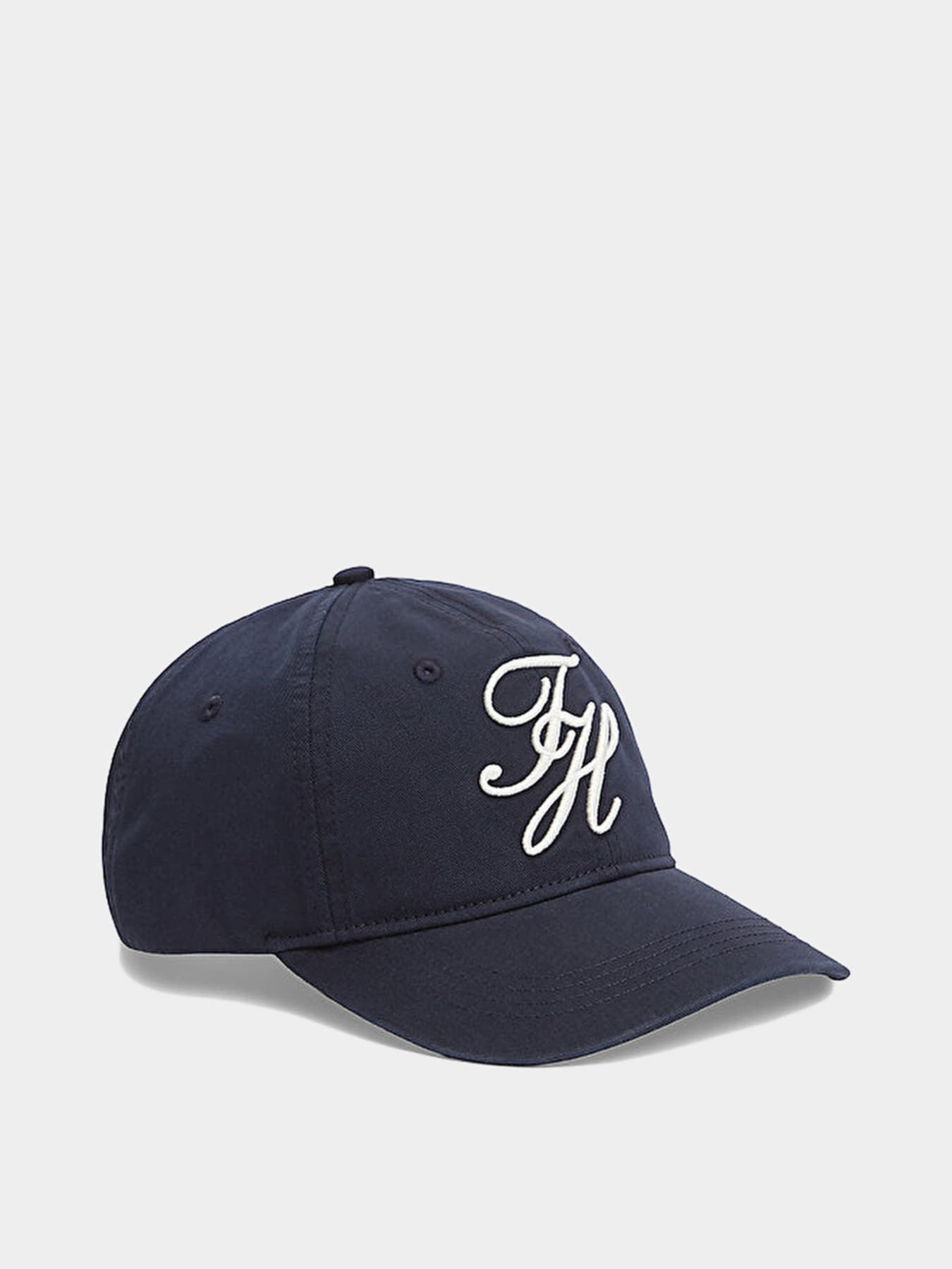 Tommy Hilfiger, Papaqlar