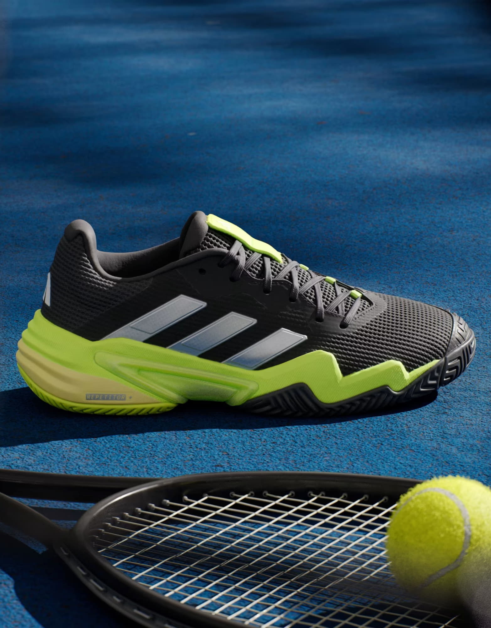 Adidas, Sneakers
