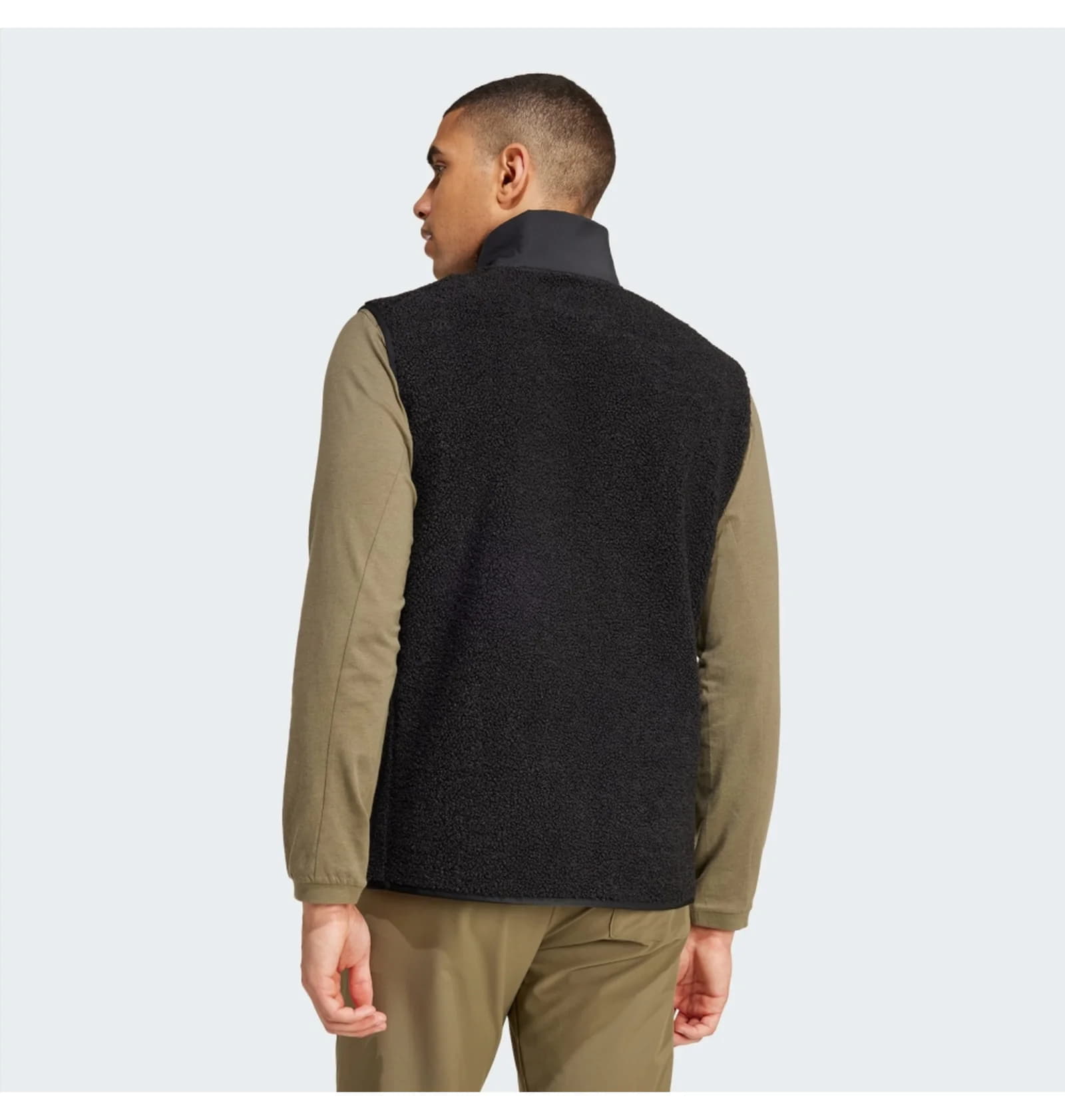 Adidas Adidas, Üst geyimi – 2