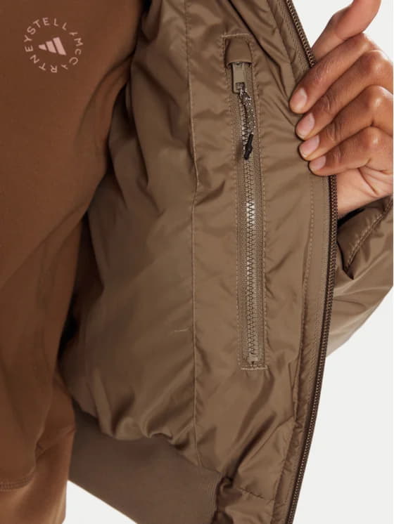 Adidas Adidas, Üst geyimi – 4