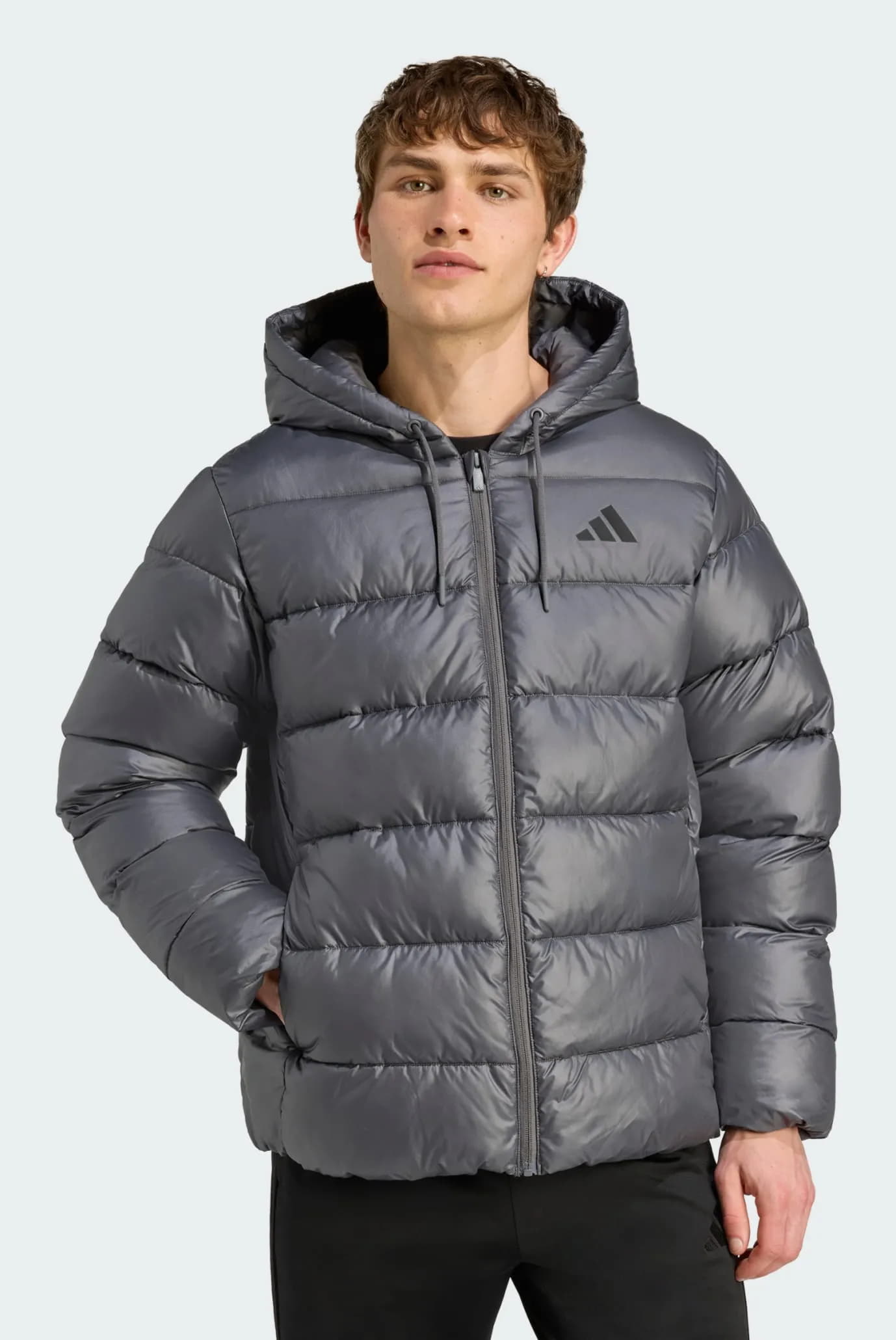 Adidas, Üst geyimi