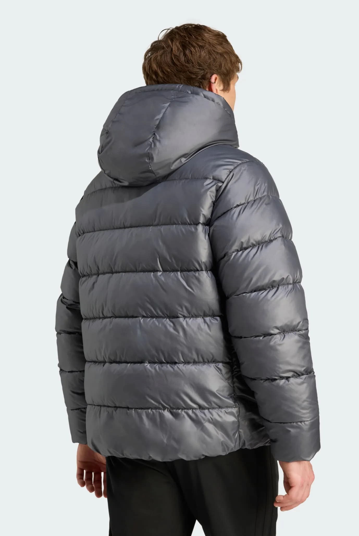 Adidas Adidas, Üst geyimi – 2