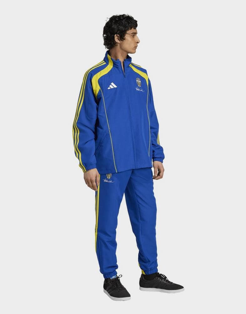 Adidas, Üst geyimi