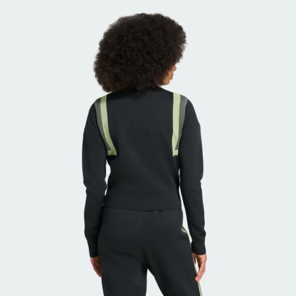 Adidas Adidas, Üst geyimi – 2