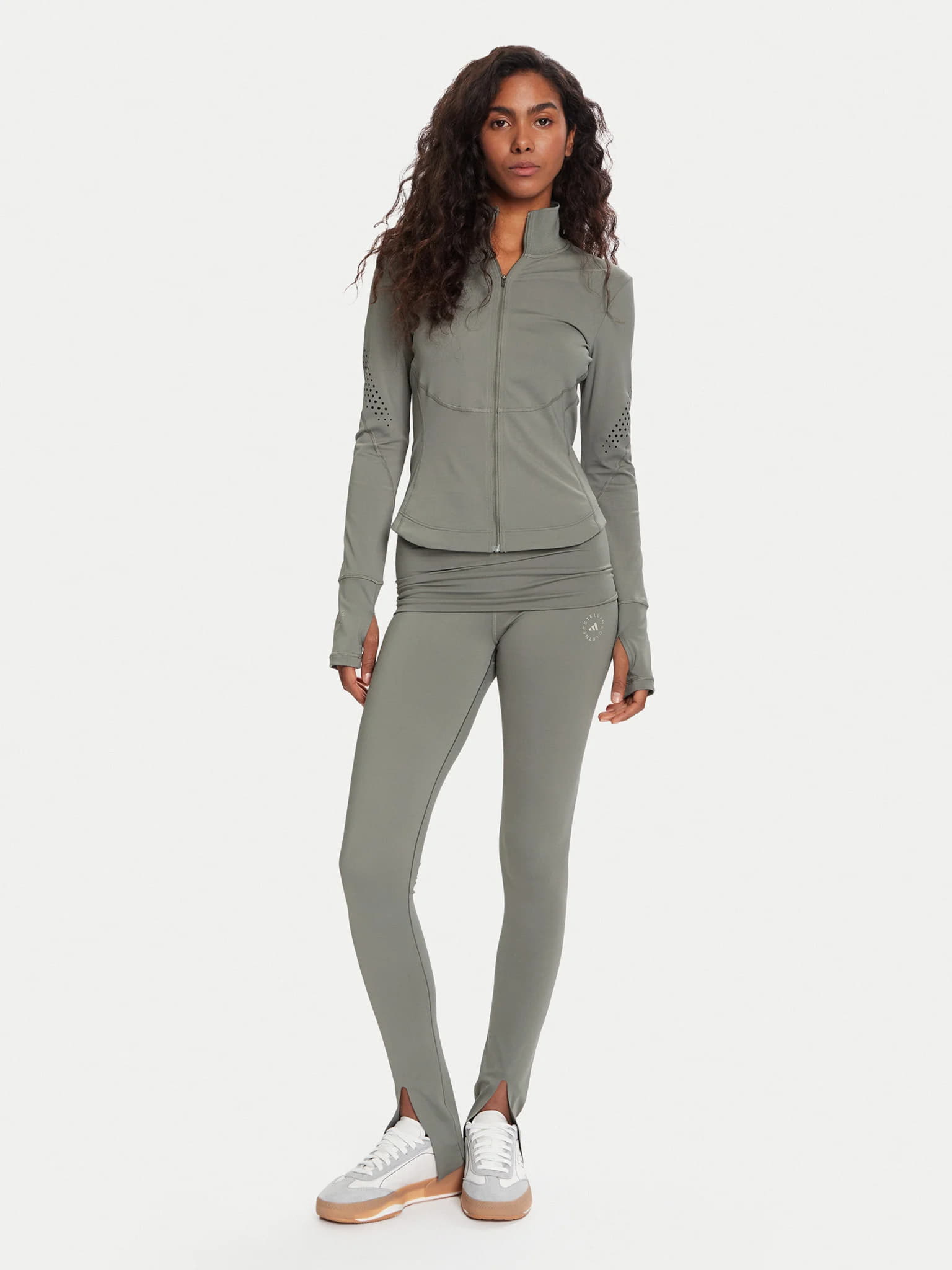 Adidas Adidas, Sweaters / Cardigans – 1