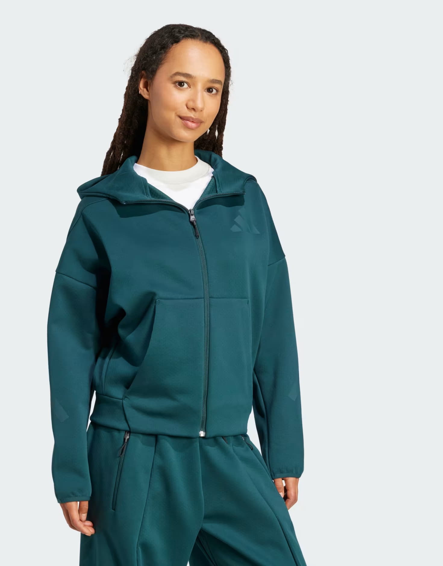 Adidas, Üst geyimi