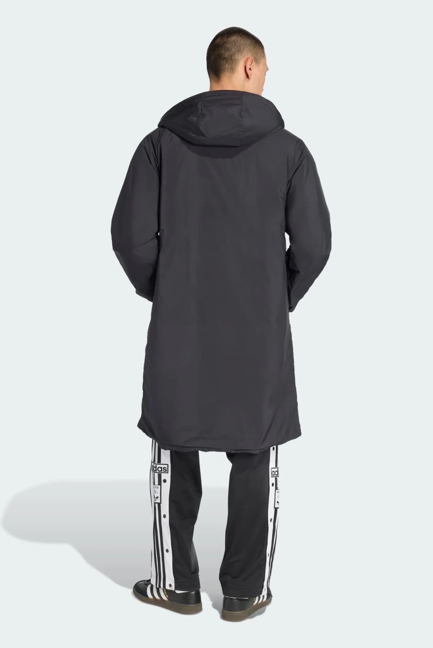 Adidas Adidas, Üst geyimi – 2