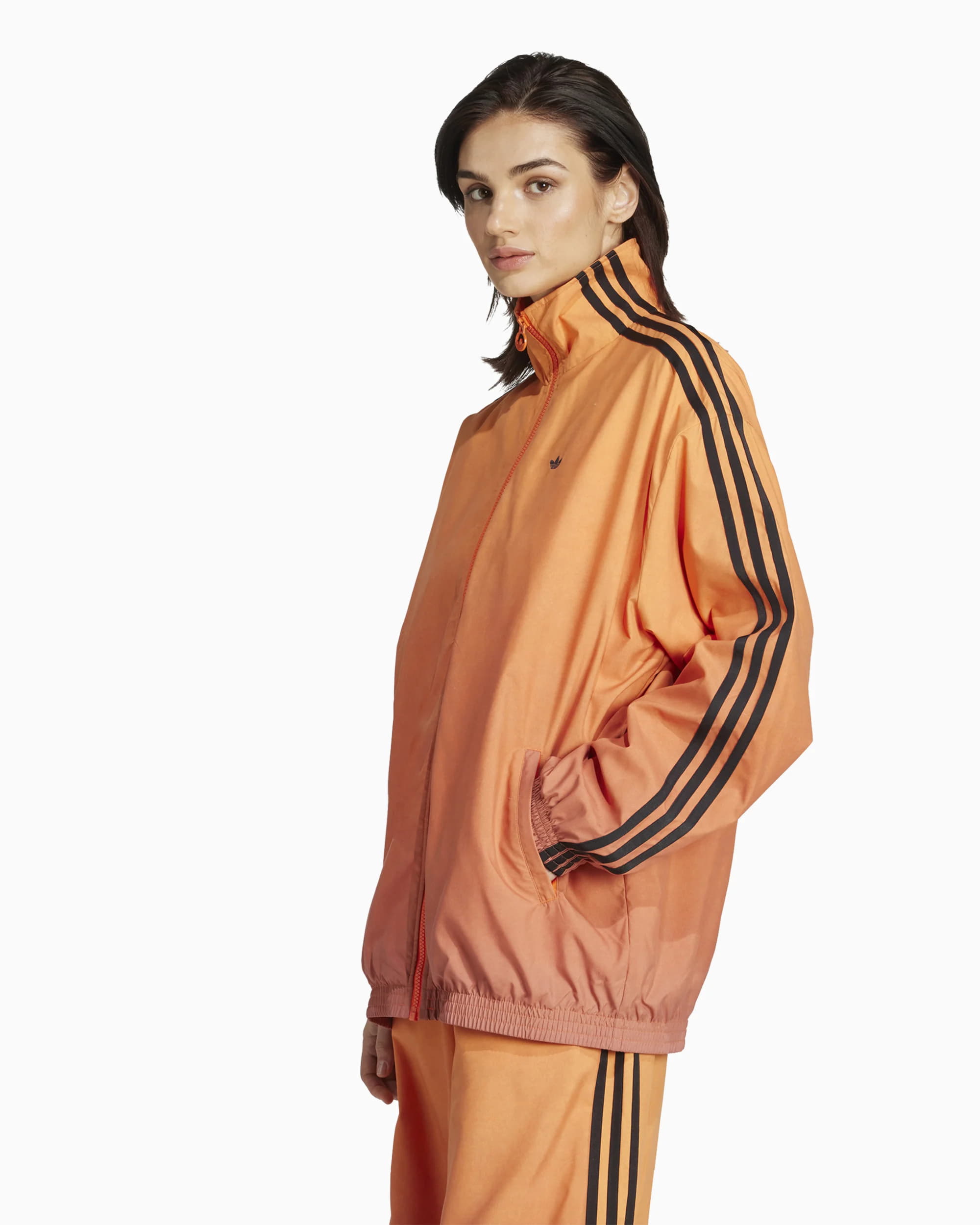 Adidas Adidas, Üst geyimi – 3
