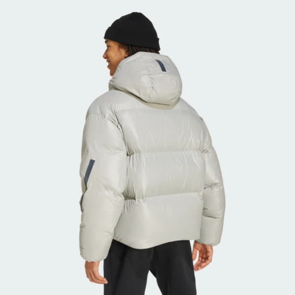 Adidas Adidas, Üst geyimi – 2