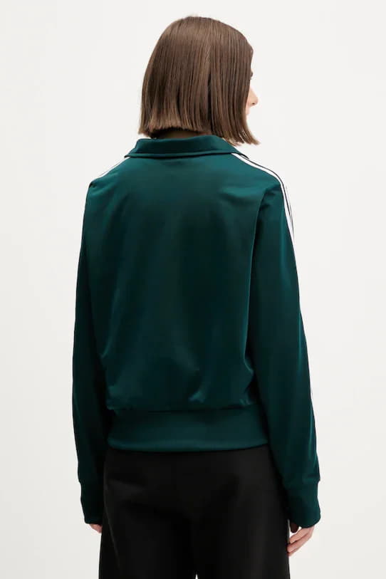 Adidas Adidas, Üst geyimi – 2
