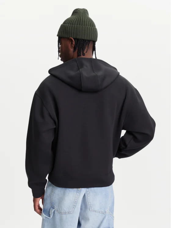 Adidas Adidas, Üst geyimi – 2
