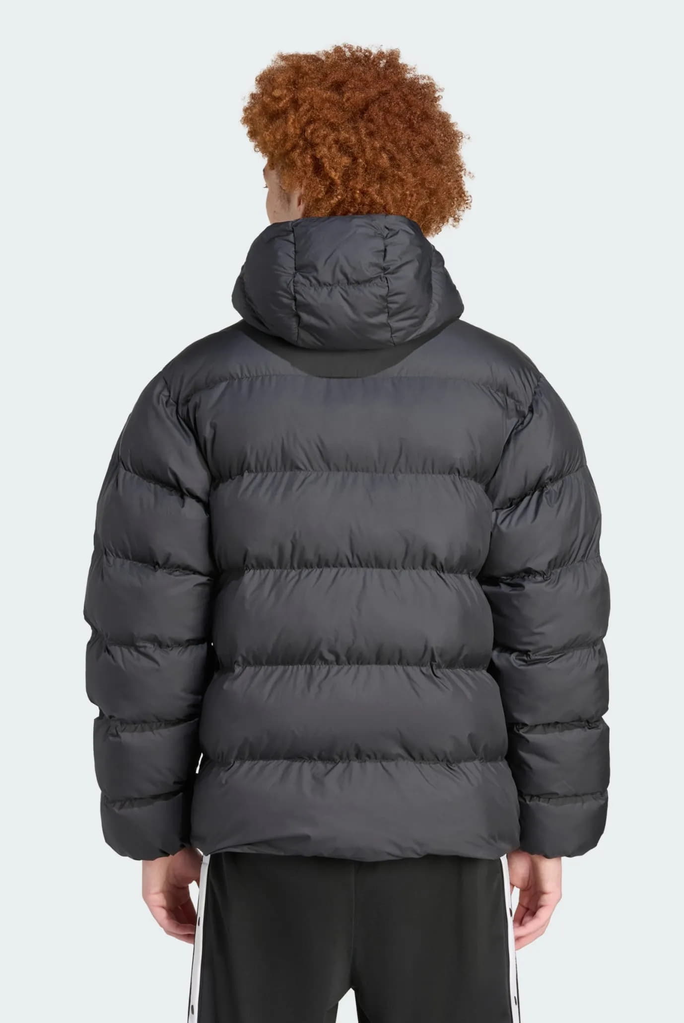 Adidas Adidas, Üst geyimi – 2