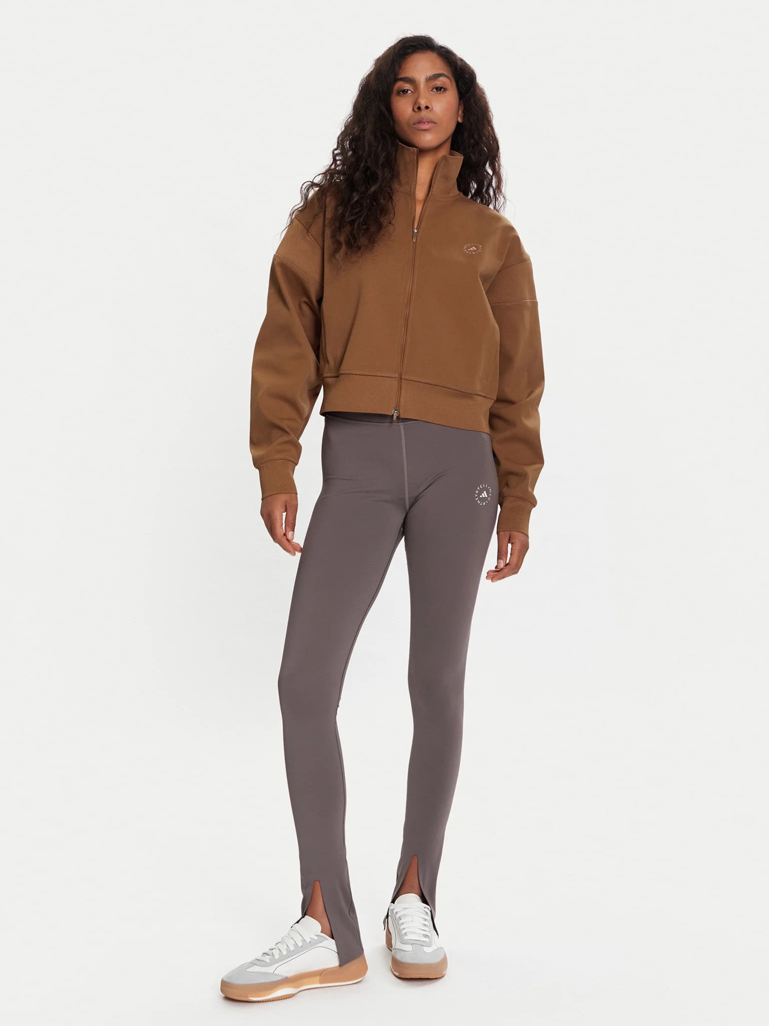 Adidas Adidas, Üst geyimi – 1