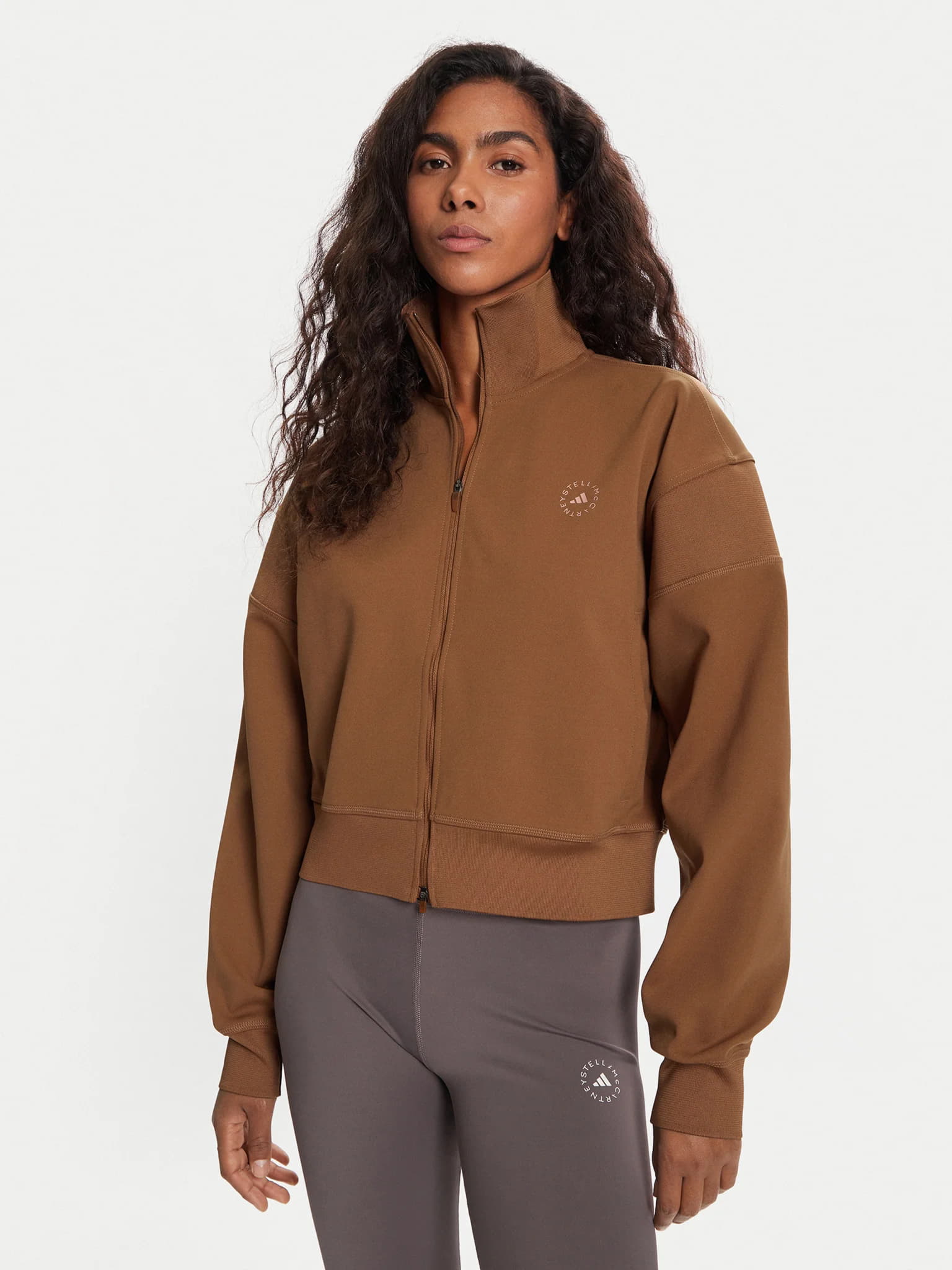 Adidas Adidas, Üst geyimi – 3