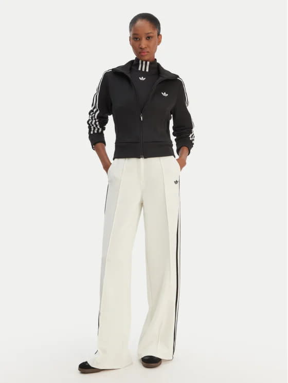 Adidas, Üst geyimi