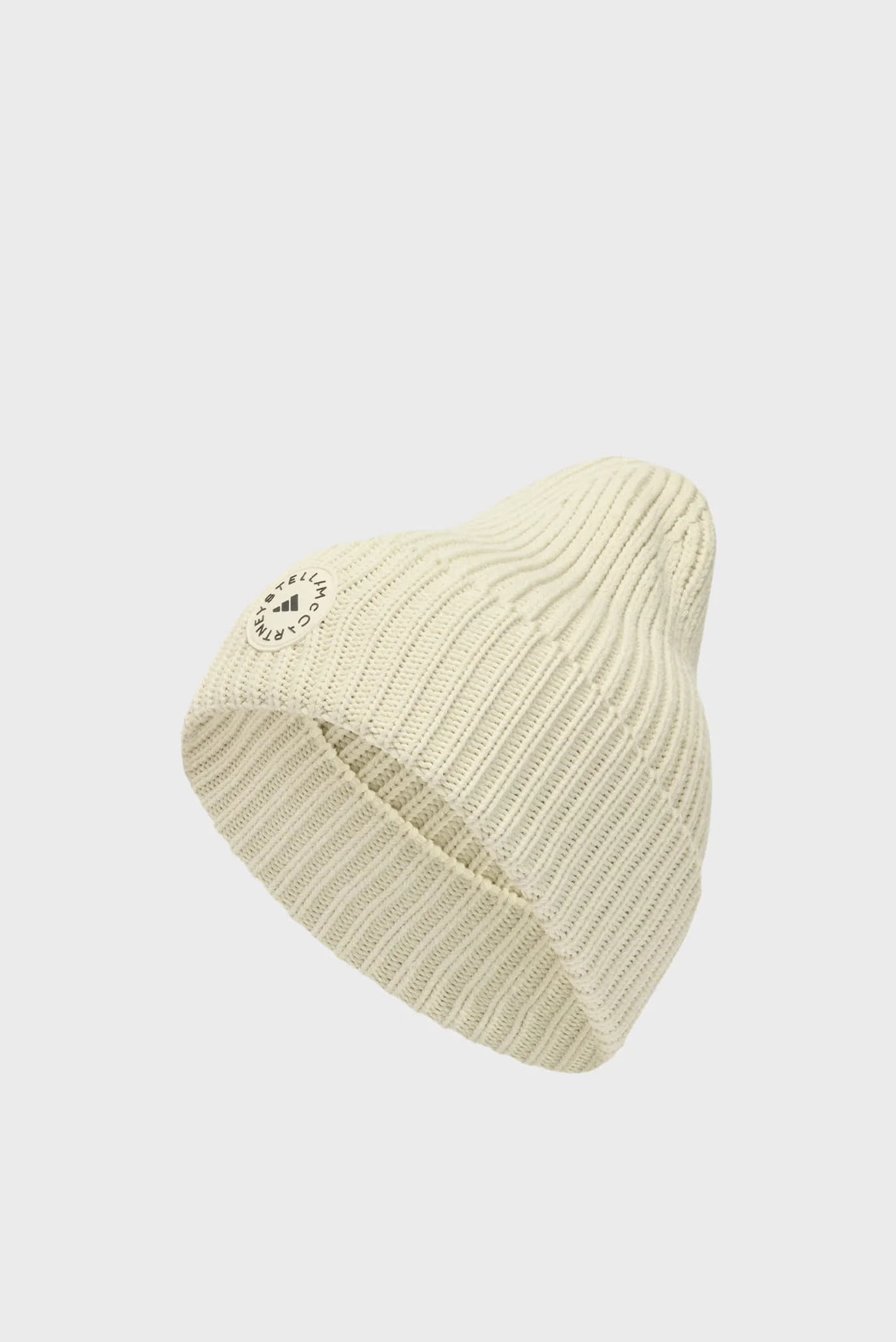Adidas, Papaqlar