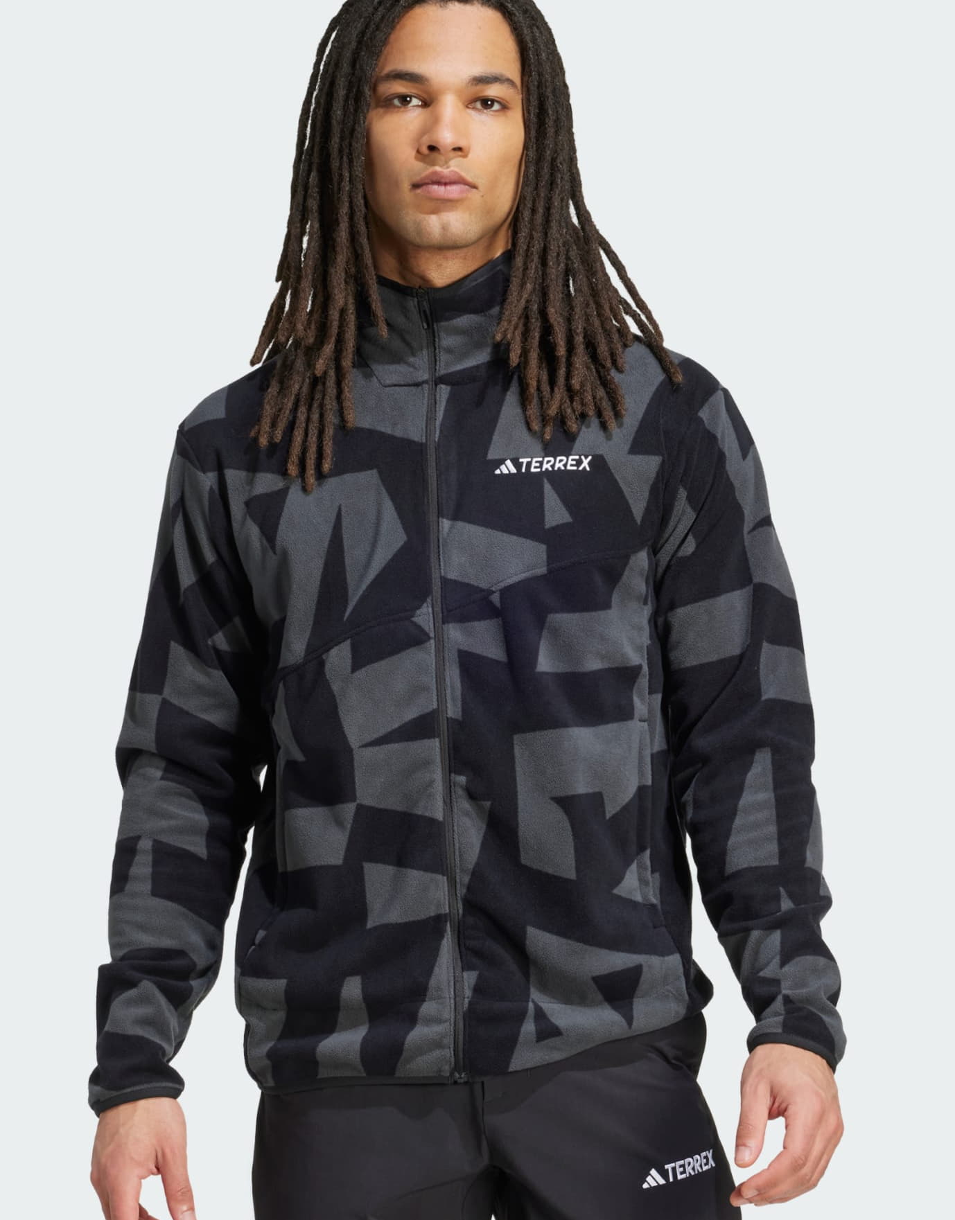 Adidas Adidas, Üst geyimi – 1