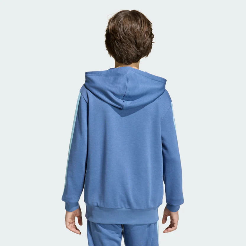 Adidas Adidas, Üst geyimi – 2