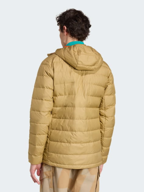 Adidas Adidas, Üst geyimi – 2