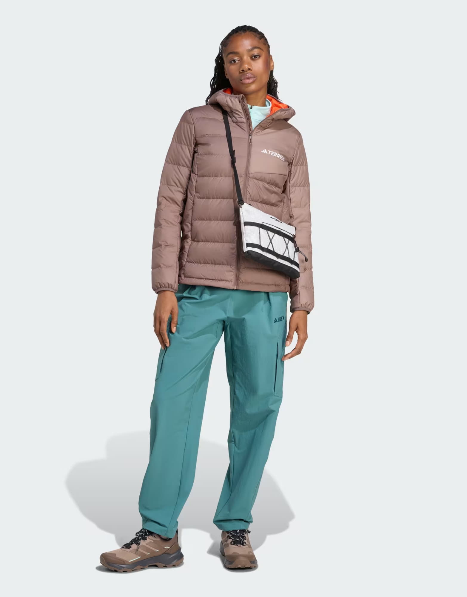 Adidas Adidas, Üst geyimi – 1