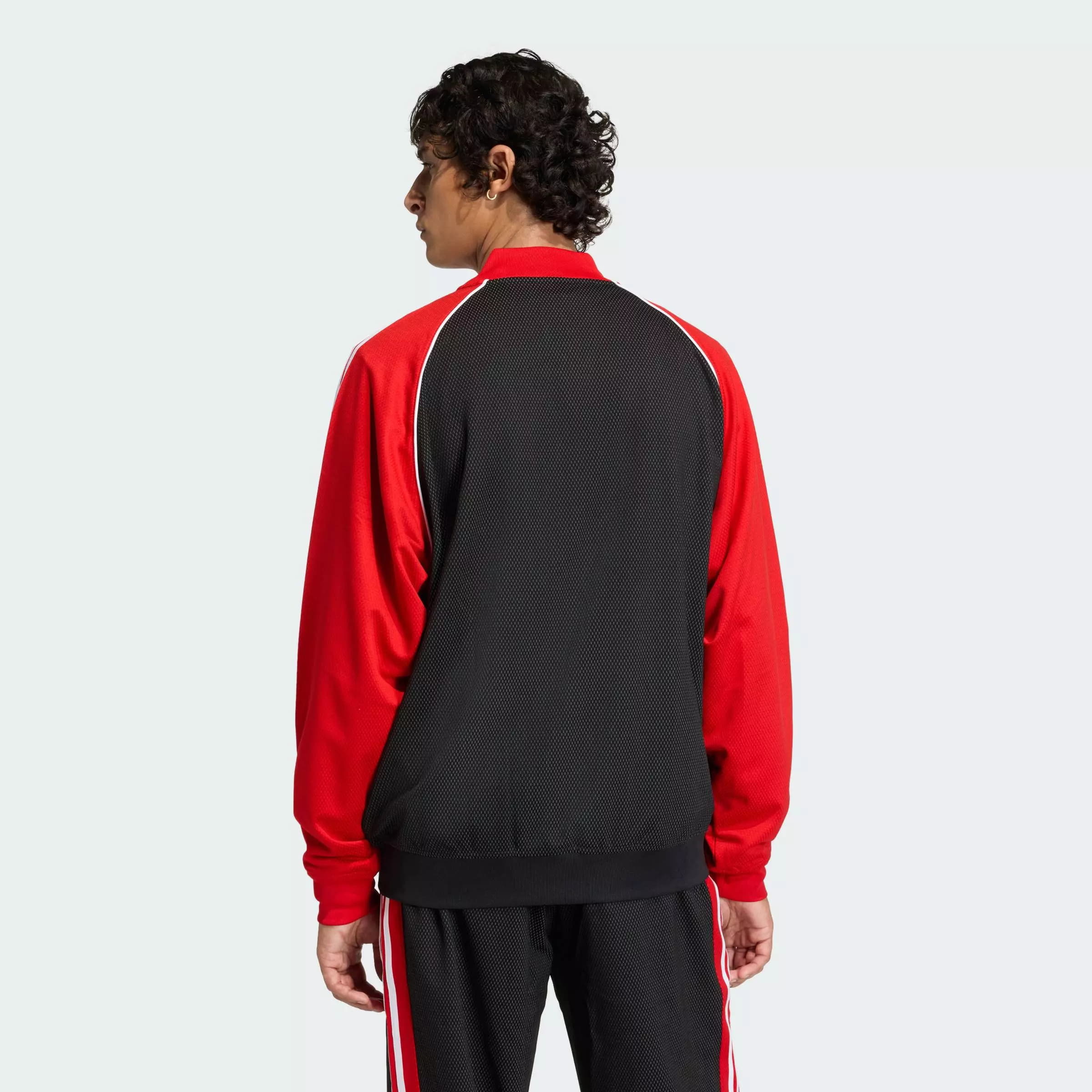 Adidas Adidas, Üst geyimi – 3