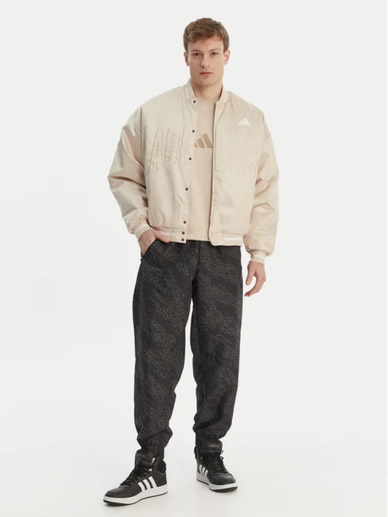 Adidas Adidas, Üst geyimi – 1