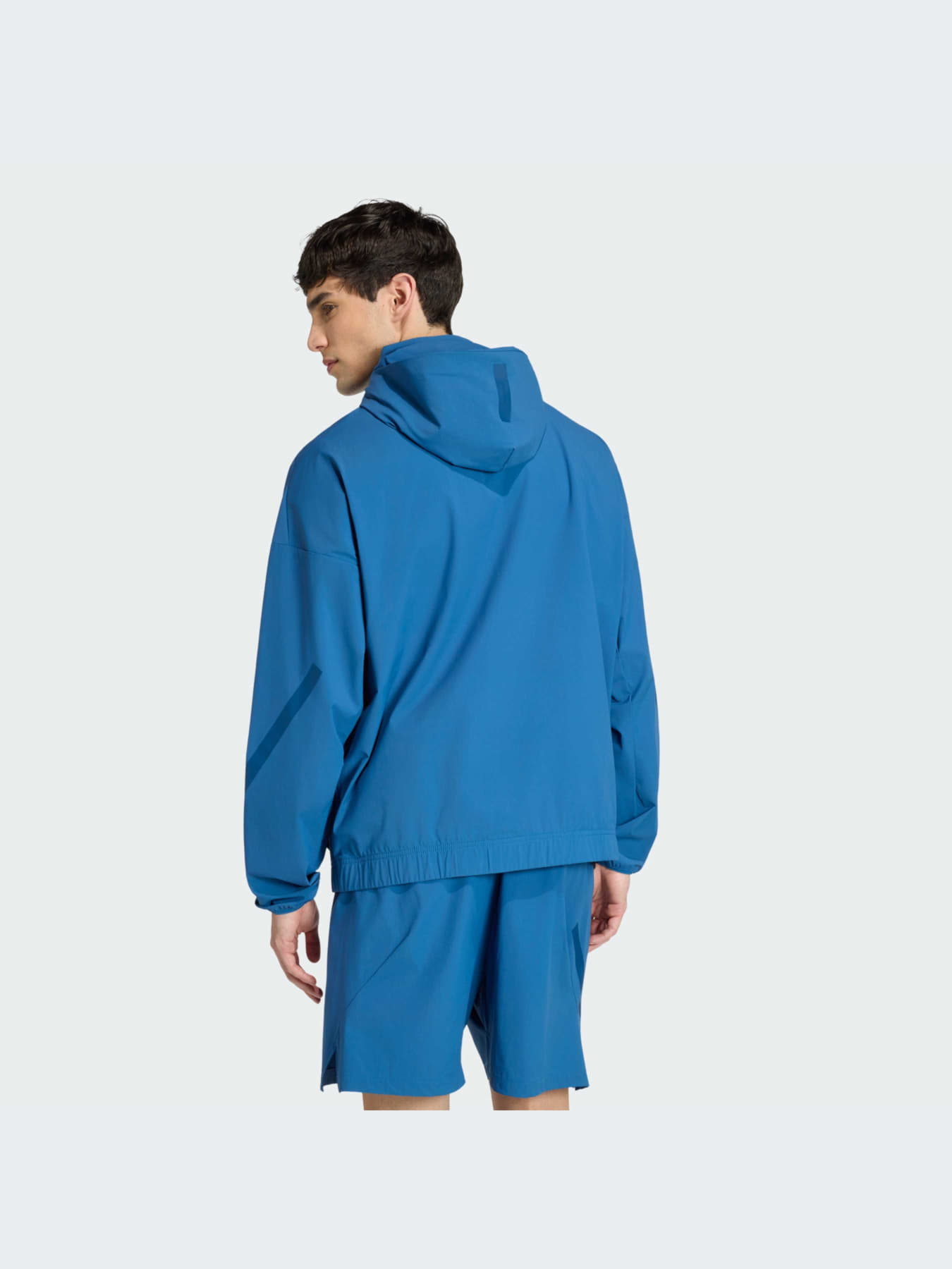 Adidas Adidas, Üst geyimi – 2