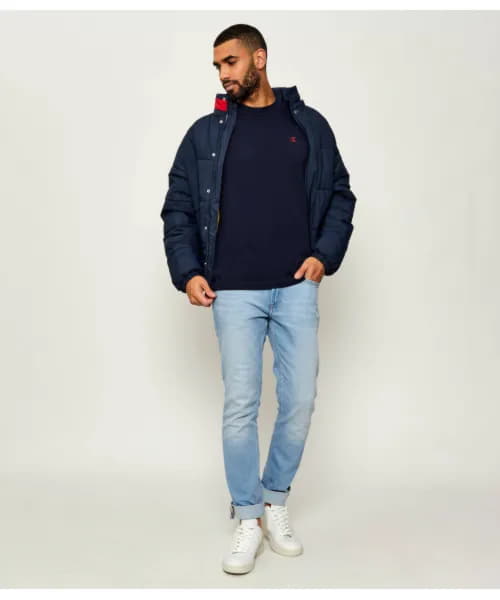 Calvin Klein, Sviter / Kardiqan